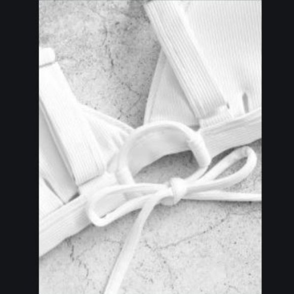 SALE!! Ribbed triangle bikini top NWT - Picture 10 of 10